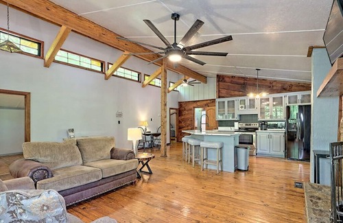 Clarkesville Apartamento | Mountain Charm on Lake Burton in this 3-bedroom Apartment