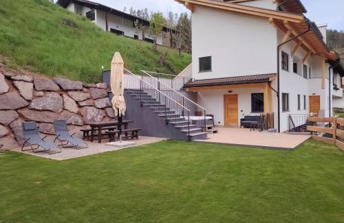 Cavalese Apartamento | MOUNTAIN DELUXE 27 APARTMENTS con WELLNESS