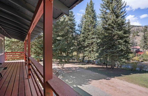 Almont Casa | Mountain Escape: Private Fishing, Hiking & Horseback Adventures Await