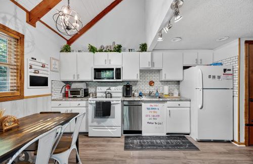 Basye Casa | Mountain Escape with Games & Stargazing cabin