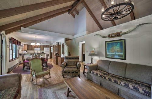 Bryson City Casa | Mountain Escape with Hiking about 5 Mi to Bryson City!