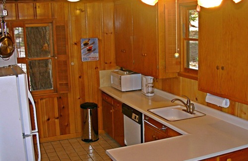 Strawberry Cabina | Strawberry / Twin Bridges Cabin - 2 Bedroom es un loft. ¡Crea recuerdos aquí!
