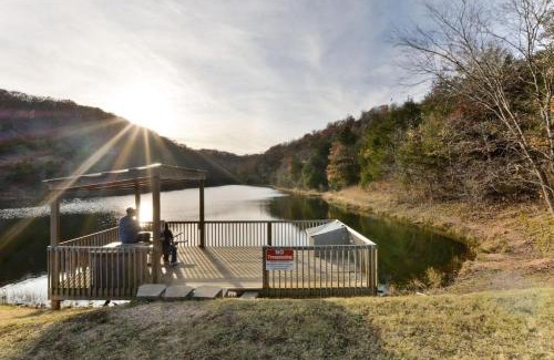 Notch Estates Casa | Mountain Getaway- Outdoor Pool Hiking Trails