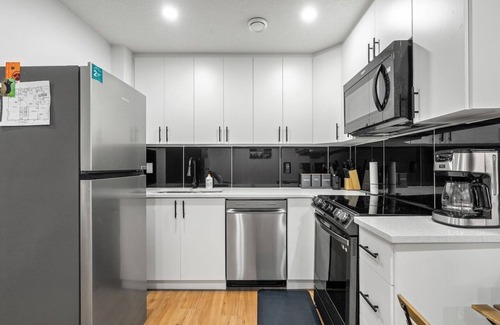 Cochrane Casa | Mountain Hideaway (Free Park Pass)