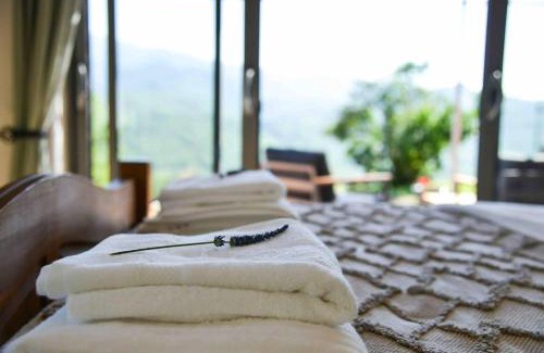 Roquefixade Apartamento | Mountain Hikers Retreat in Roquefixade