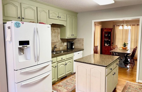 Marietta Casa | Mountain Home on Middle Saluda River near Jones Gap and Table Rock State Parks
