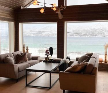 Tromso Casa | Mountain Home With View Near Tromsø