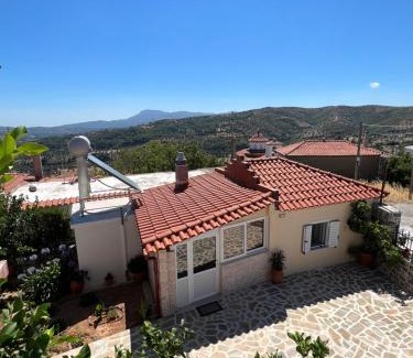 Kymi-Aliveri Casa | Mountain House