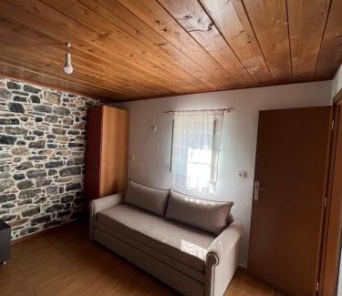 Kymi-Aliveri Casa | Mountain House
