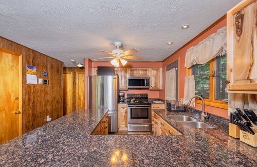 Oakland Cabina | Mountain House