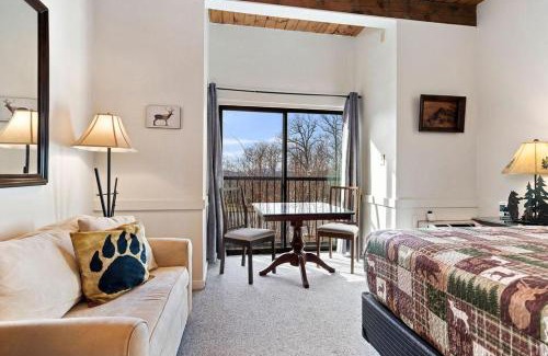 Wintergreen Casa | Mountain Inn Studio 94 with Wintergreen Advantage