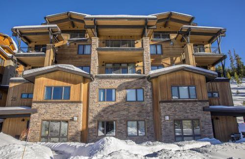 Big Sky Casa | Mountain Lake Condo Unit 502B