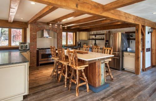 New Paltz Chalet De Esquí | Mountain Lodge Retreat, Near New Paltz & Hikes