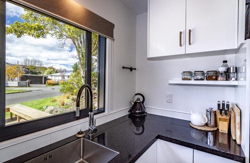 Ohakune Casa | Mountain Magic - Ohakune Holiday Home