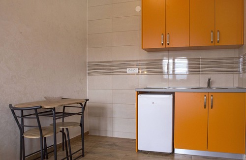 Zabljak Apartamento | Mountain Majesty Studio Apartment in Zabljak