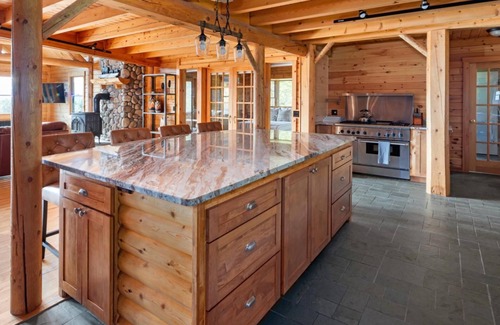 Morrisville Casa | Mountain Majesty: Timber Lodge with Stunning Views