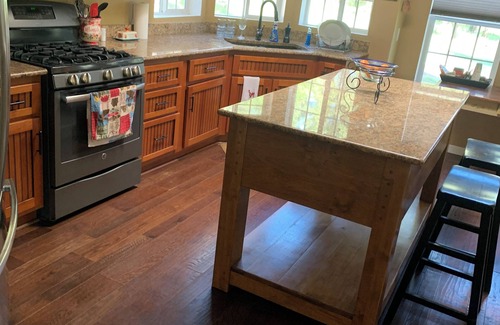 Payson Casa | Mountain Meadows - 3 Bd 2 Ba home - Private Deck, Jacuzzi, Pets Welcome!