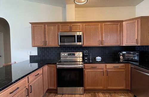 Donnelly Casa | Mountain Meadows Getaway in Donnelly Idaho