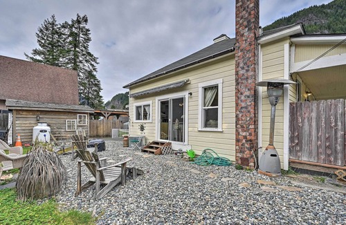 Index Casa | 'Mountain Memories:' Cozy Small Town Escape