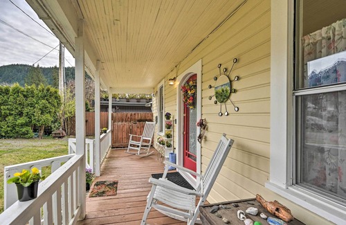 Index Casa | 'Mountain Memories:' Cozy Small Town Escape