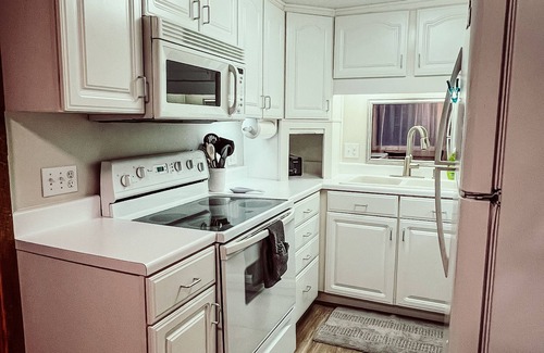 Sugar Mountain Condominio | Mountain Oasis fo Cozy & Peaceful View - Walk 2 All Seasons Resort - Fireplace