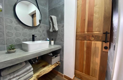 Malalcahuello Chalet De Esquí | Mountain Refuge with hot tub inclusive
