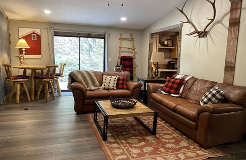 Irwin Casa | Mountain Retreat! Nestled in the serene beauty of Palisades, Idaho.
