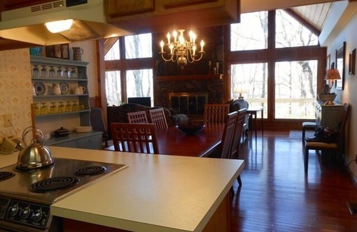Wolf Laurel Casa | Mountain Retreat, The Tulip House, en Wolf Laurel Resort