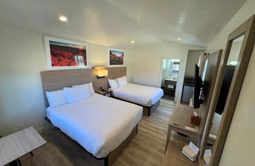 Hatch Cabina | Mountain Ridge Cabins & Lodging Between Bryce and Zion National Park