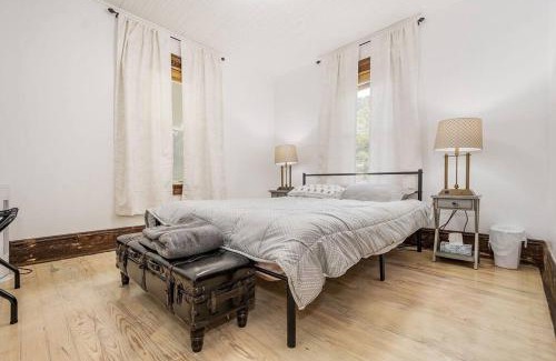 Rowlesburg Casa | Mountain Serene Views and Creek-side Charm - Pet friendly