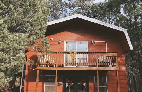 Ruidoso Downs Cabina | Mountain Serenity 3-bedroom cabin with breathtaking views
