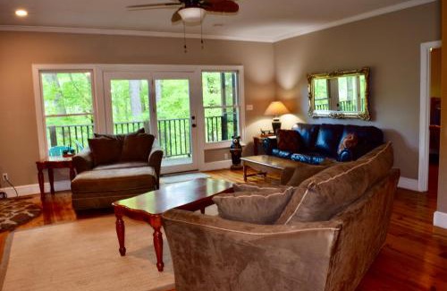 Townsend Casa | Mountain Shade