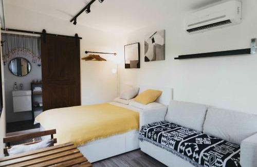 Hualien Casa | Mountain Silhouette Cottage 1 by Tiny Away