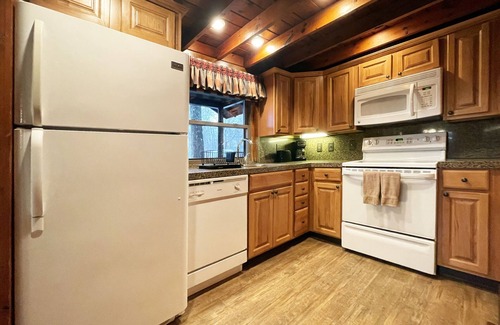 Reeders Otro | Mountain Springs Lake Resort