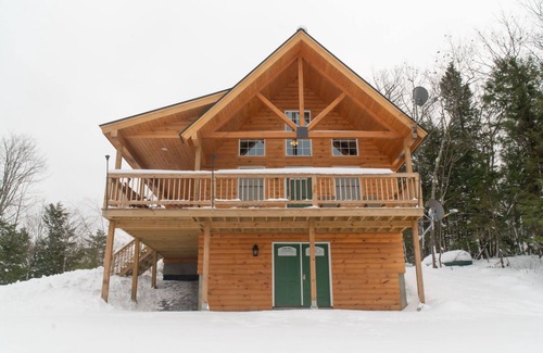 Ludlow Cabina | Nueva cabaña en la cima de la montaña con increíbles vistas de Okemo y puestas de sol