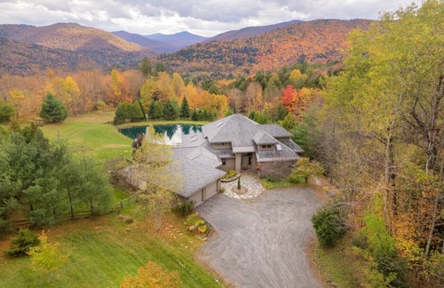 Pittsfield Casa | Mountain Top - Fresh Pond - Killington - Hot Tub