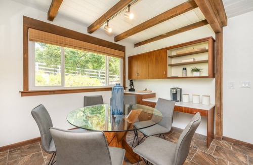 East Canyon Casa | Mountain Top Getaway w/ Pool & Hot tub!