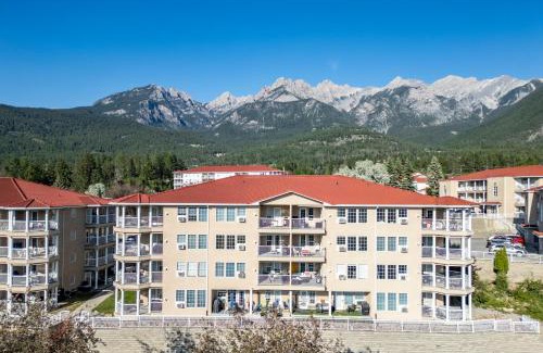 East Kootenay Apartamento | Mountain View Villas with Fairmont Creek Vacation Rentals