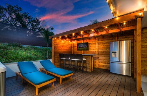 Fletcher Hills Casa | Mountain View 6BR with Pool Spa and Games