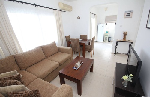 Karsiyaka Casa | Mountain View Apartment