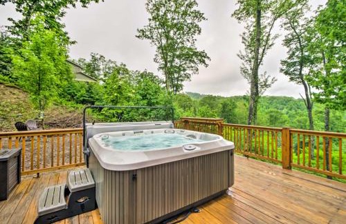 Boone Casa | Mountain View Boone Home Close to Blue Ridge Pkwy!