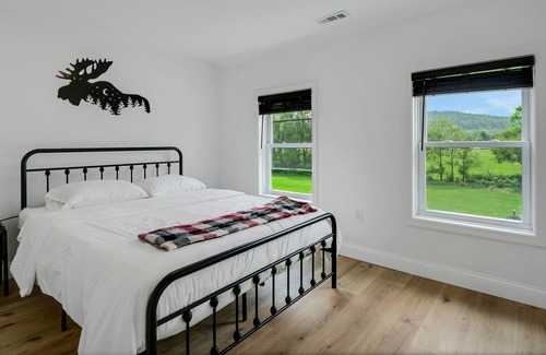Bristol Casa | Mountain view by Newfound Lake by RedAwning