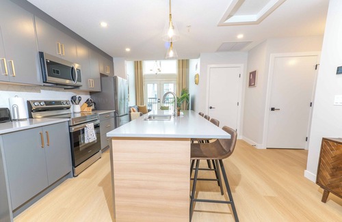 Harvie Heights Condominio | Mountain View Condo in Harvie Height