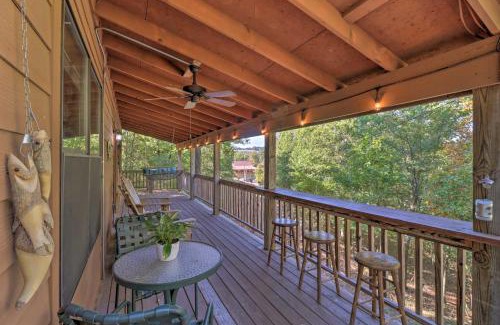 Mountain View Casa | Mountain View Cabin with Wraparound Deck!