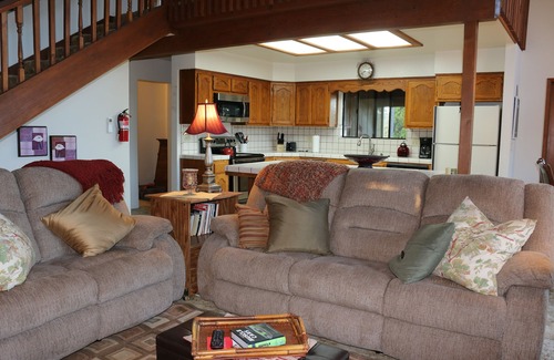 Midpines Chalet De Esquí | Chalet con vista a la montaña