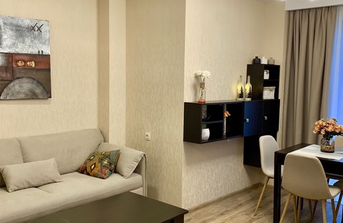 Bakuriani Apartamento | Suite de diseño de lujo con vistas a la montaña en el resort 4 * de Bakuriani