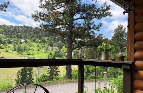 Deadwood Casa | Mountain View Escape