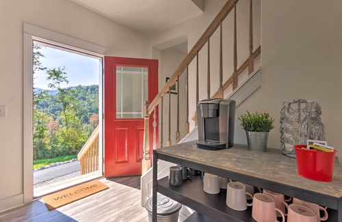 Marion Casa | Mountain View, Fire Pit: Roomy Blue Ridge Home!