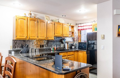 Bigfork Casa | Mountain-view getaway with fireplace near Bigfork Harbor & downtown dining/shops