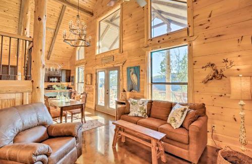 Mountain View Casa | Mountain View Hideaway with Outdoor Fireplace!
